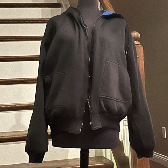 Men’s Reversible Jacket - Picture 2 of 3